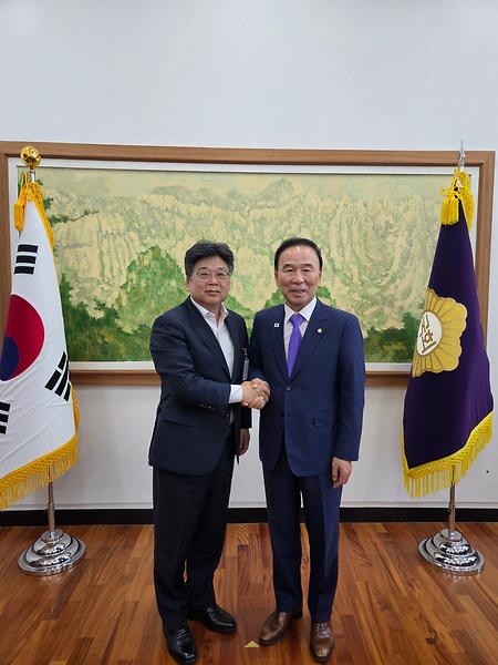 국회부의장 박덕흠 의원 예방1